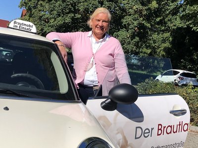 Das Brautmobil 2.0 - Unsere Beratung bei Dir zuhause Das Brautmobil 2.0 - Unsere Beratung bei Dir zuhause